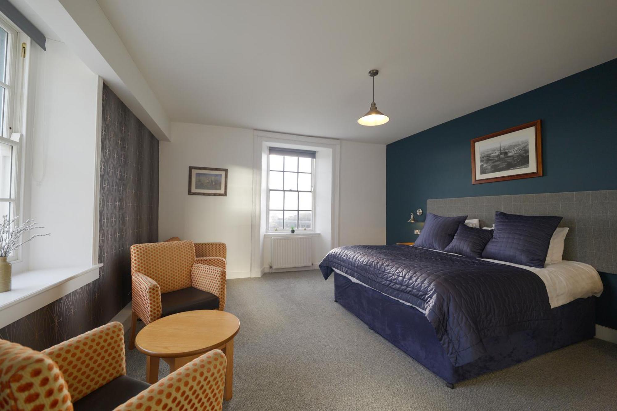 The Lord Nelson Hotel Milford Haven Extérieur photo